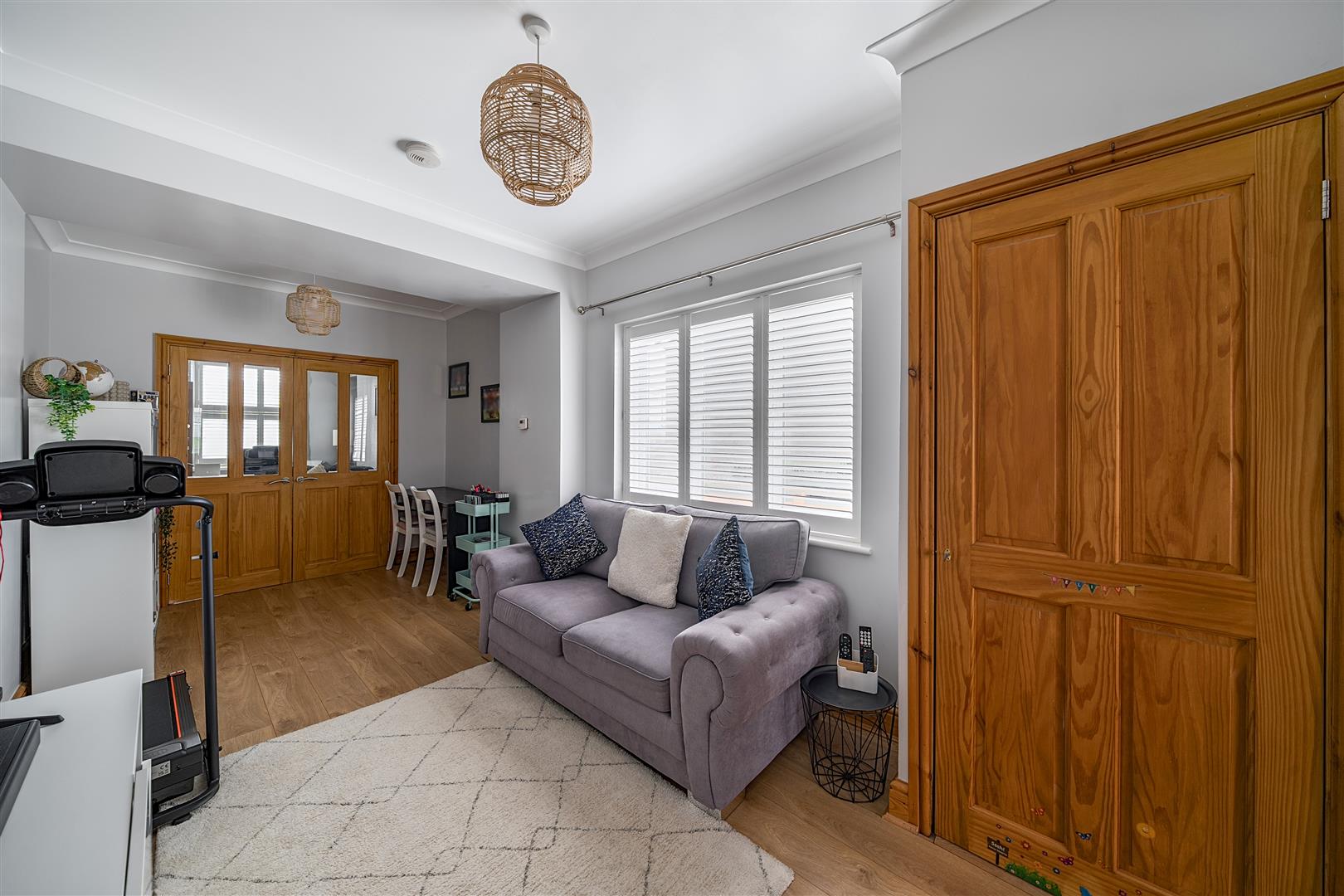 Heol Y Meinciau, Pontyates, Llanelli, SA15 5SE